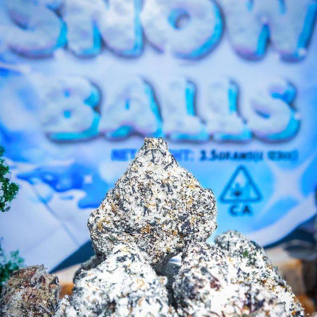 snowballskush.com